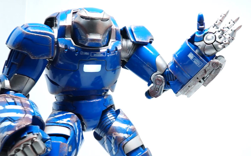 Illustration for article titled Iron Man Figure Is Actually Iron (Well, Close Enough)